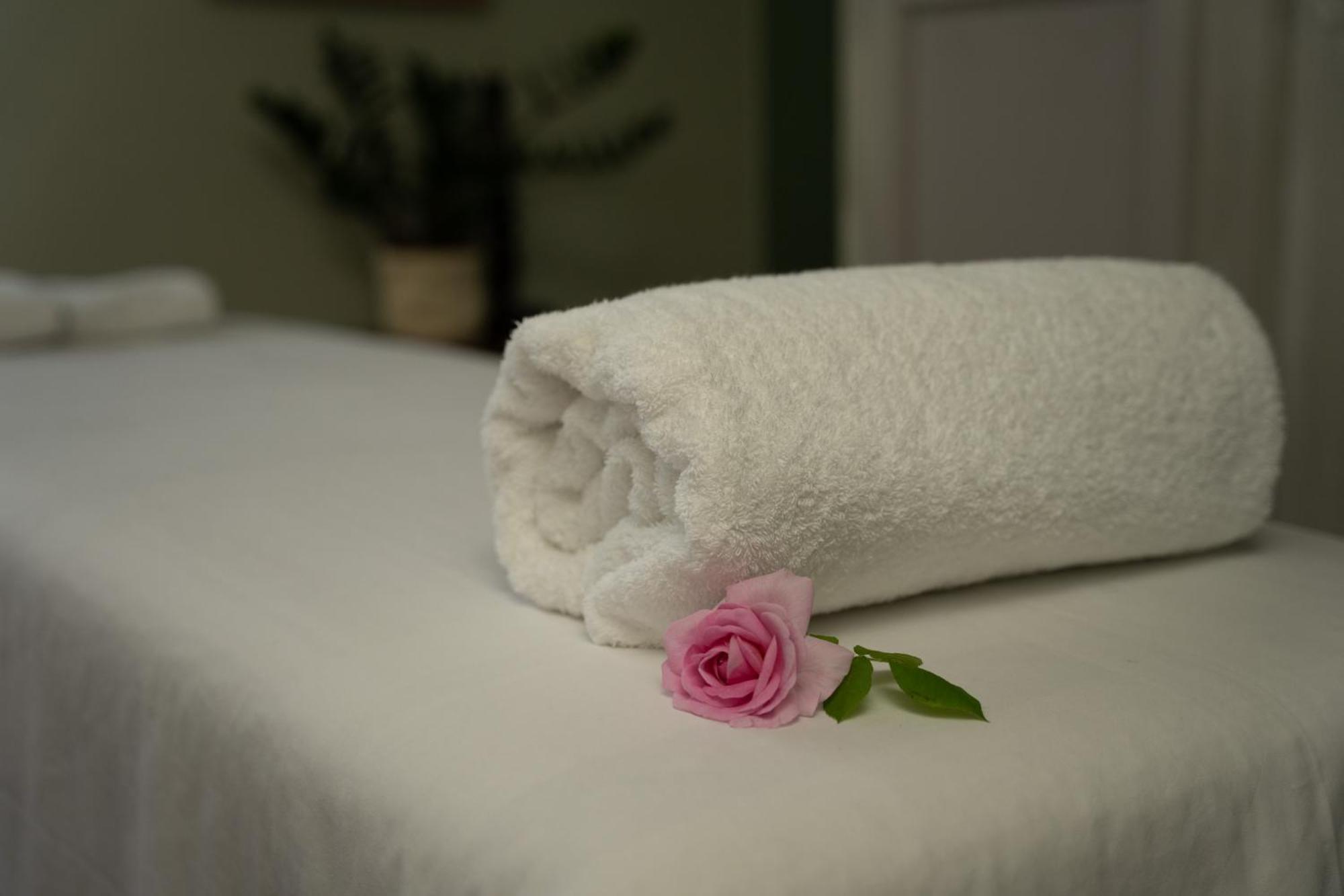 Hotel Florence Manerba del Garda Exteriör bild